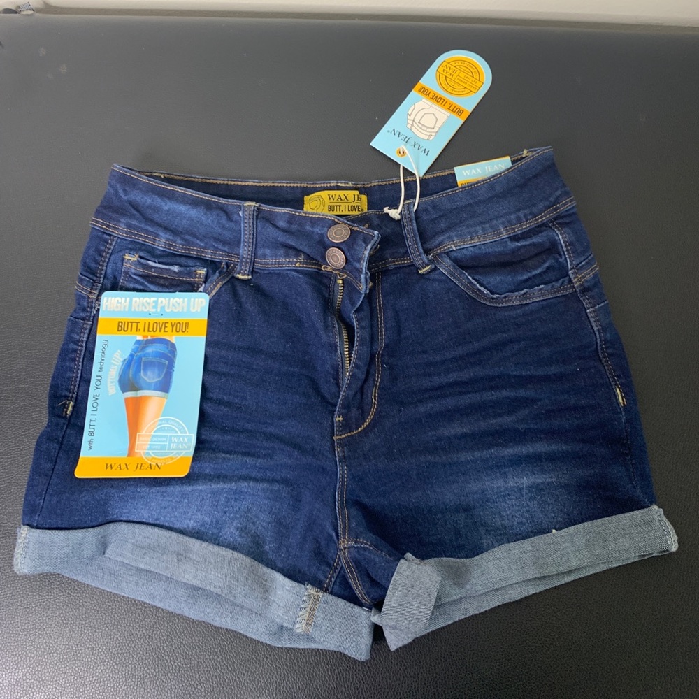 Never worn Fashion Nova Shorts